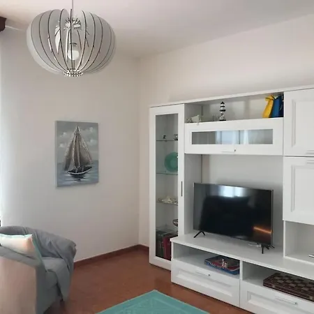 Spazioso Per Vacanze Al Mare Lägenhet *